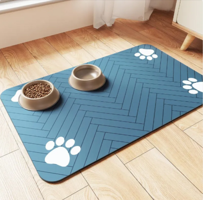Spritzwassergeschützte Fressunterlage für Katzen & Hunde | Schnelltrocknend & Wasserabsorbierend Bodenschutz